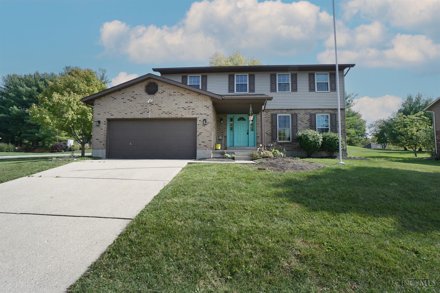 Photo of 5289 Crossbridge DR, West Chester, OH 45069