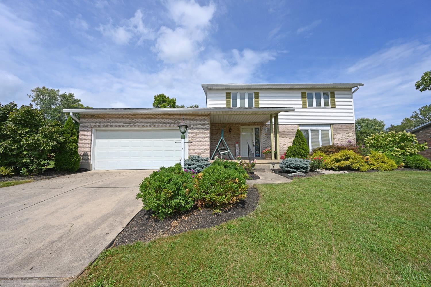 Photo of 2394 Sir Martin DR, Hamilton, OH 45013