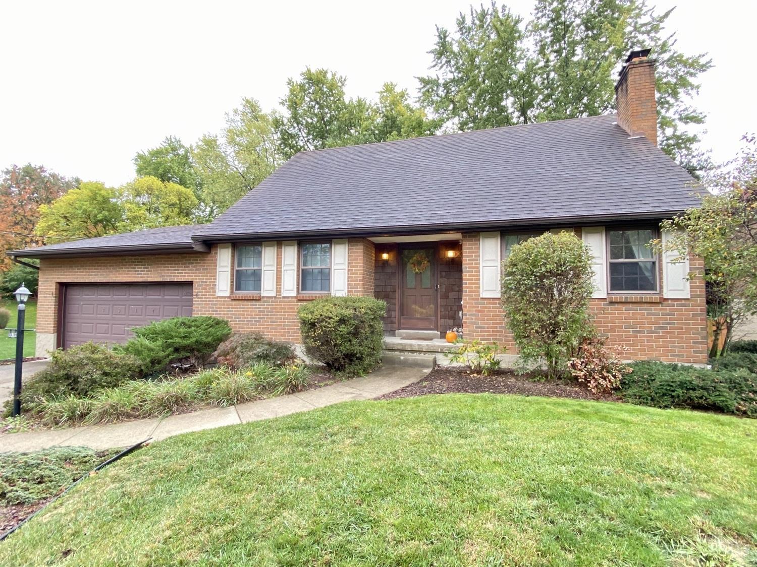 Photo of 3317 Wheatcroft DR, Cincinnati, OH 45239