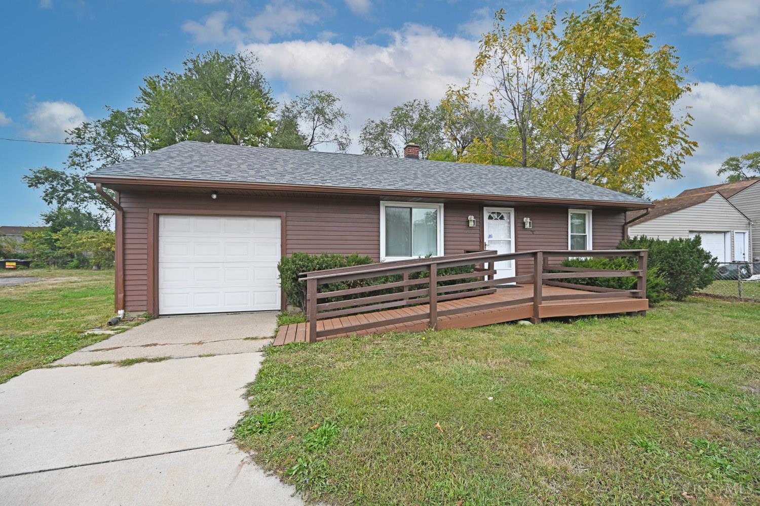 Photo of 1909 Oxford State RD, Middletown, OH 45044