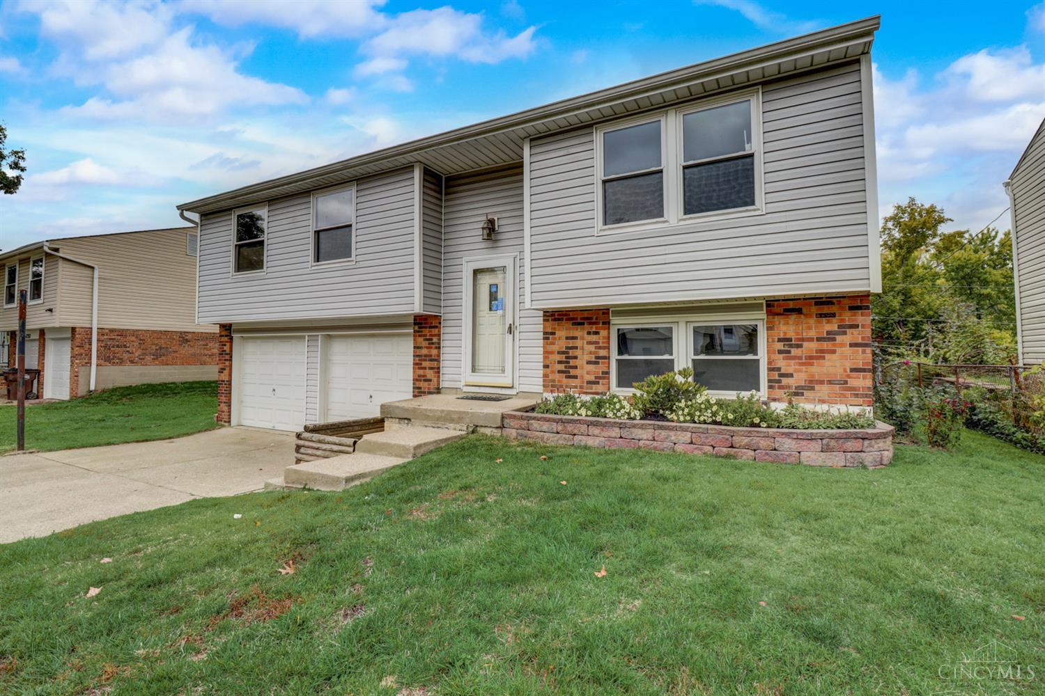 Photo of 4286 Delryan DR, Cincinnati, OH 45238