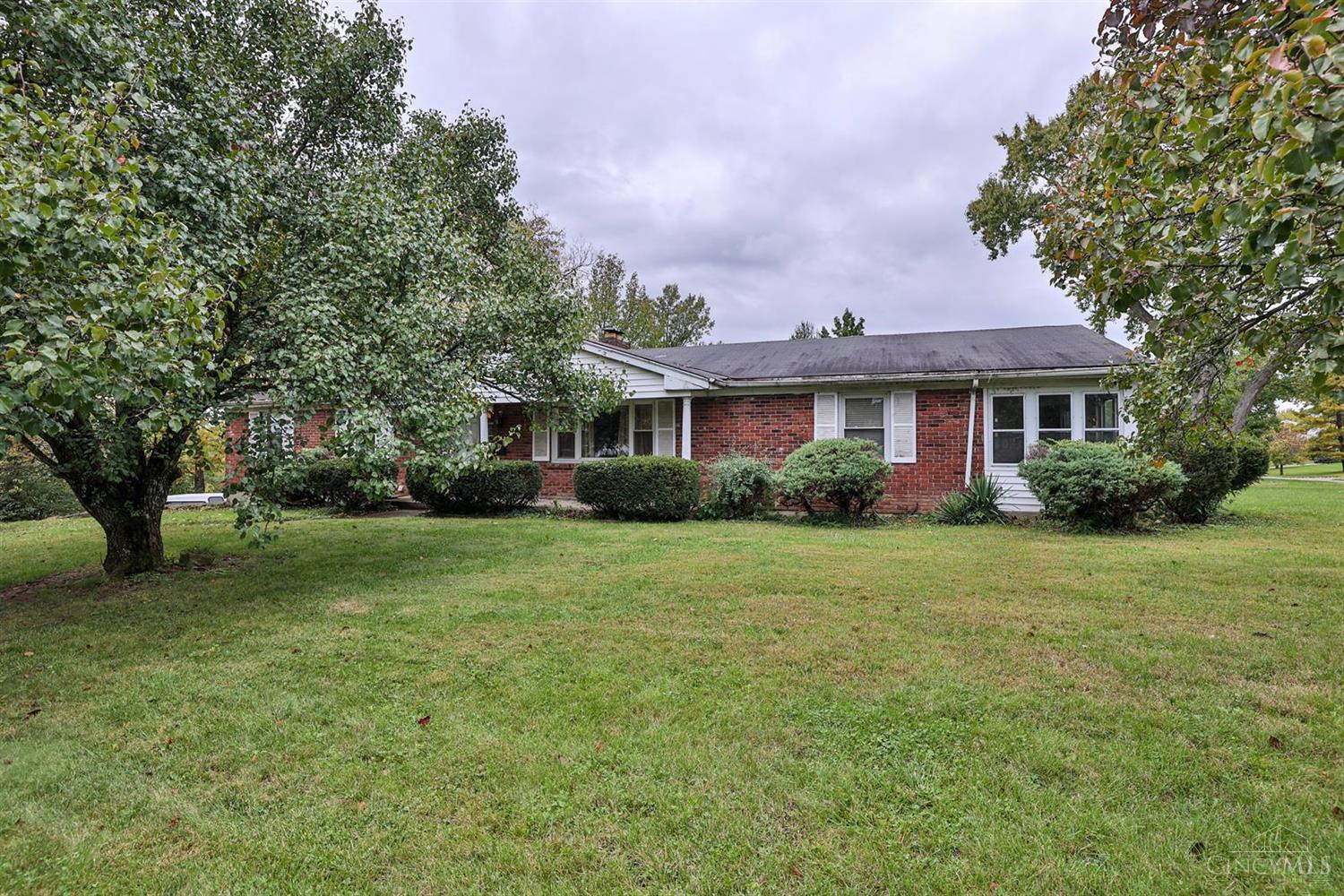 Photo of 11253 Embassy DR, Cincinnati, OH 45240