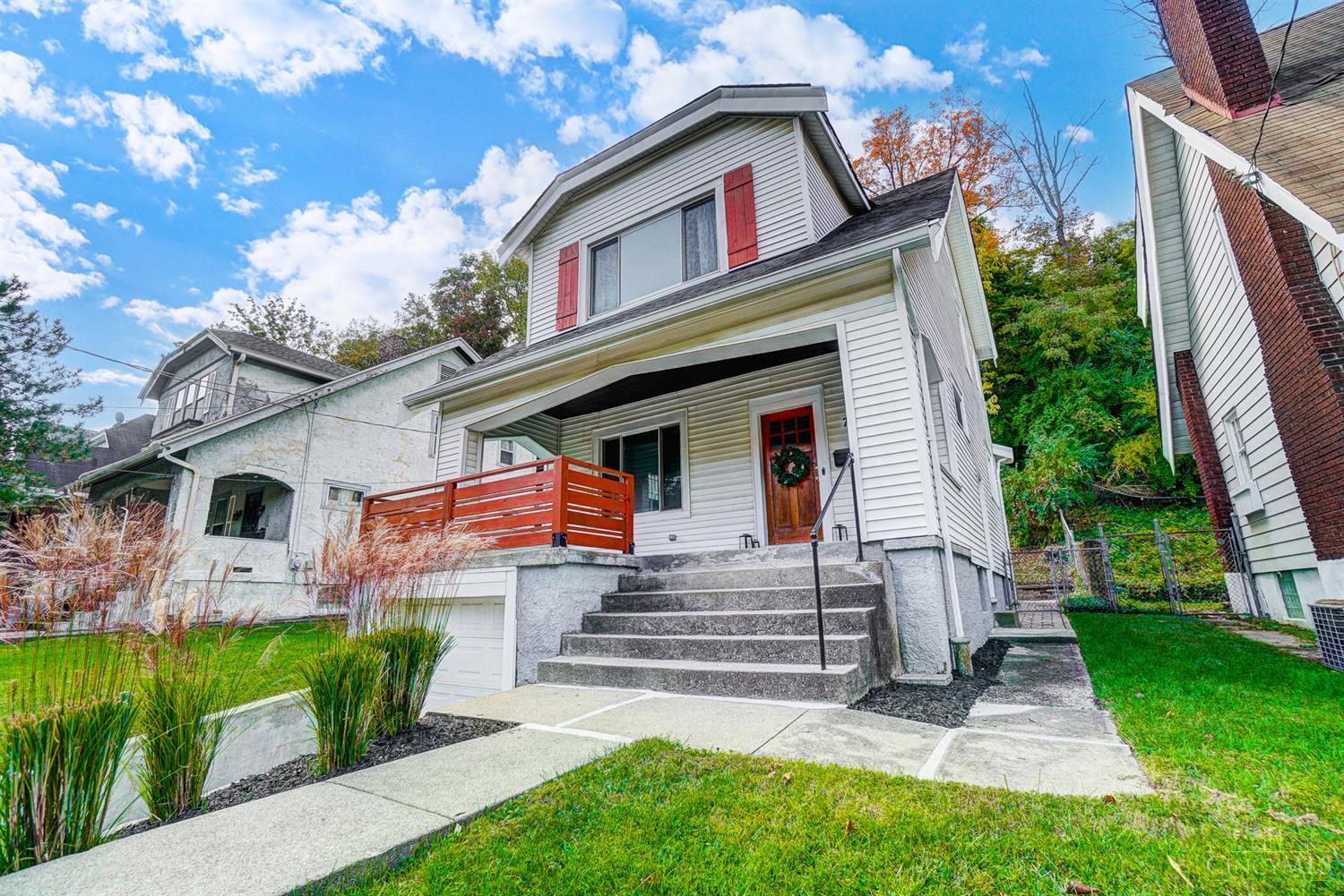 Photo of 775 E Mitchell AVE, Cincinnati, OH 45229