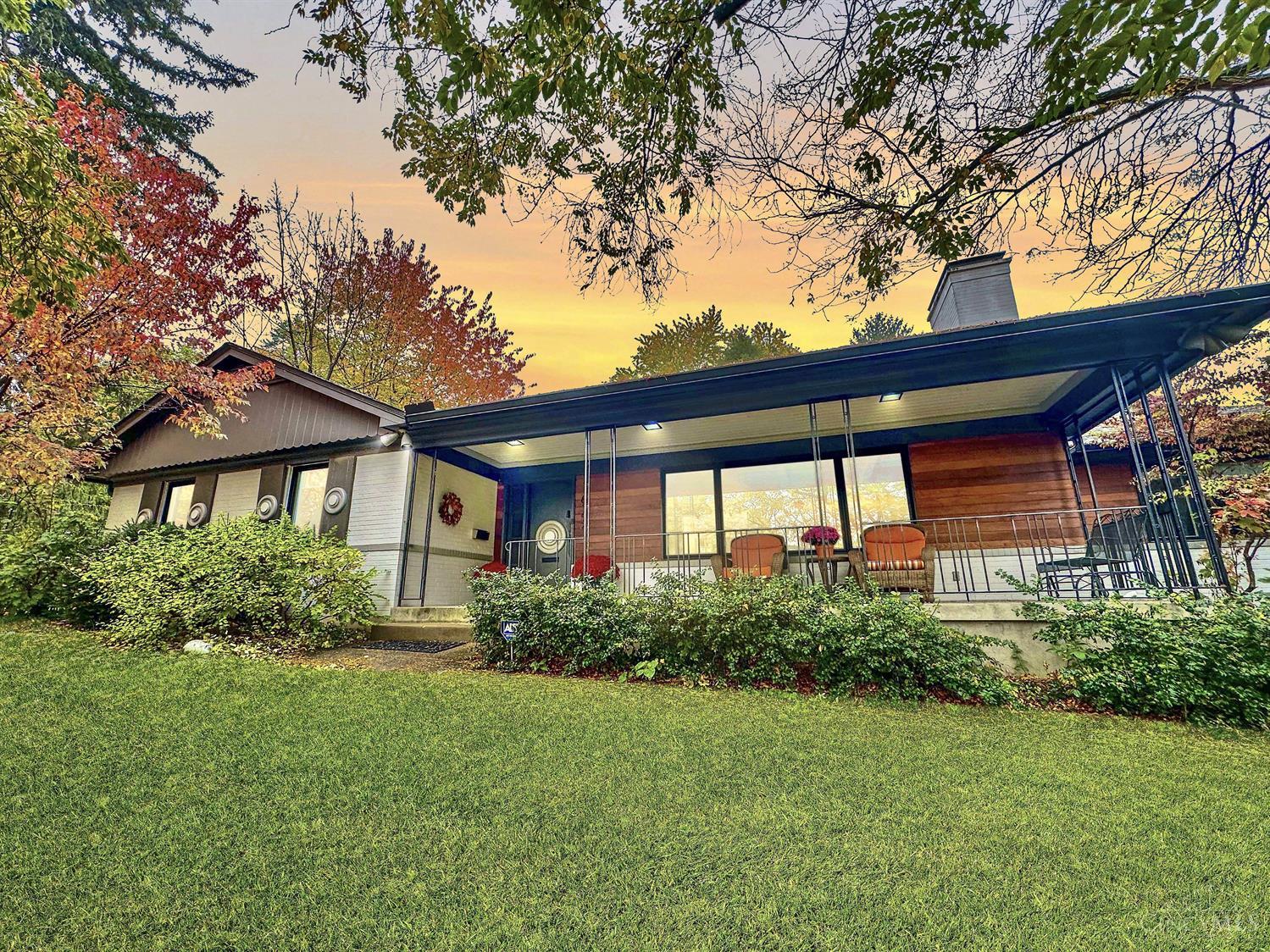 Photo of 6352 Parry LN, Cincinnati, OH 45213