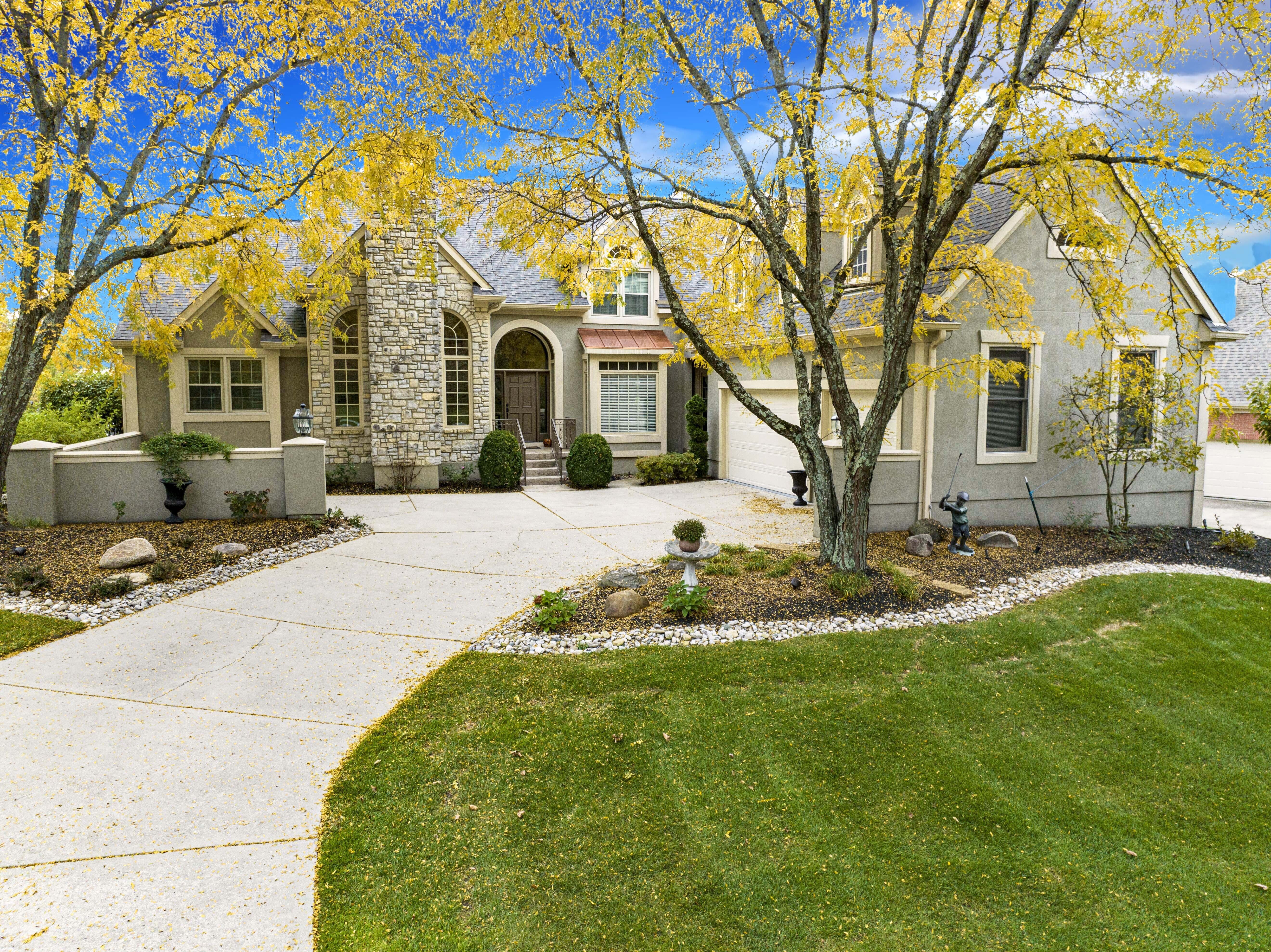 Photo of 7702 Wetherington DR, West Chester, OH 45069