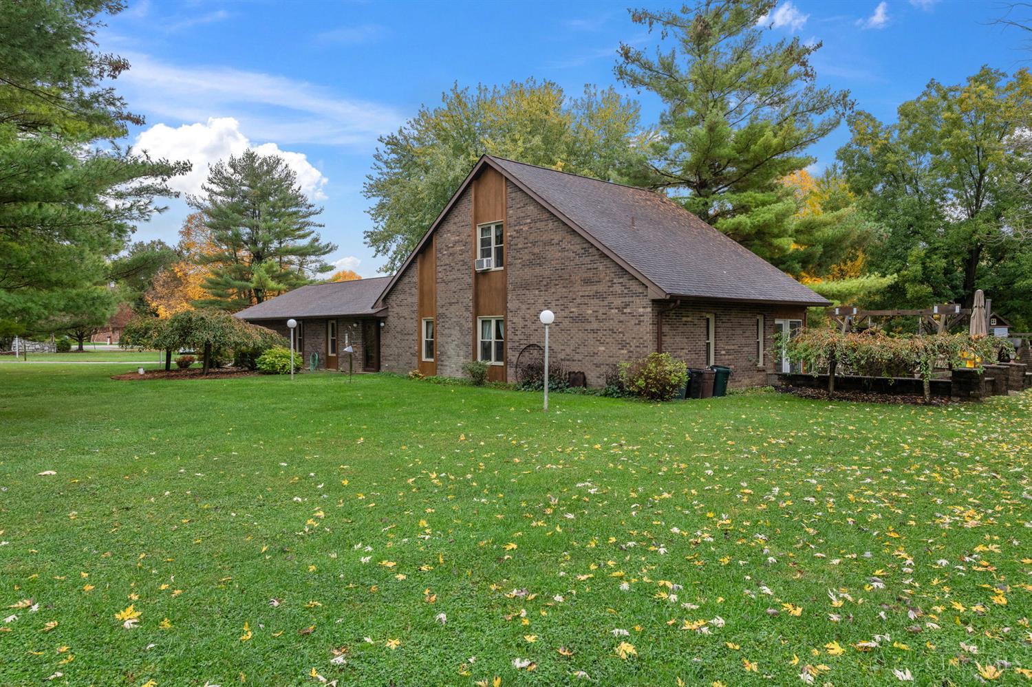 Photo of 10009 Hickory Valley DR, Harrison, OH 45030