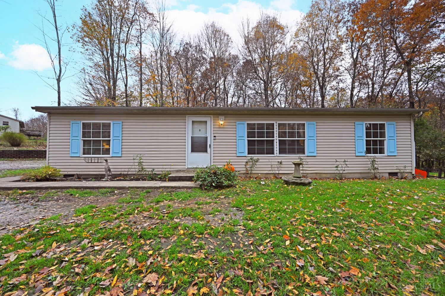Photo of 419 Wooded Run RD, Felicity, OH 45120