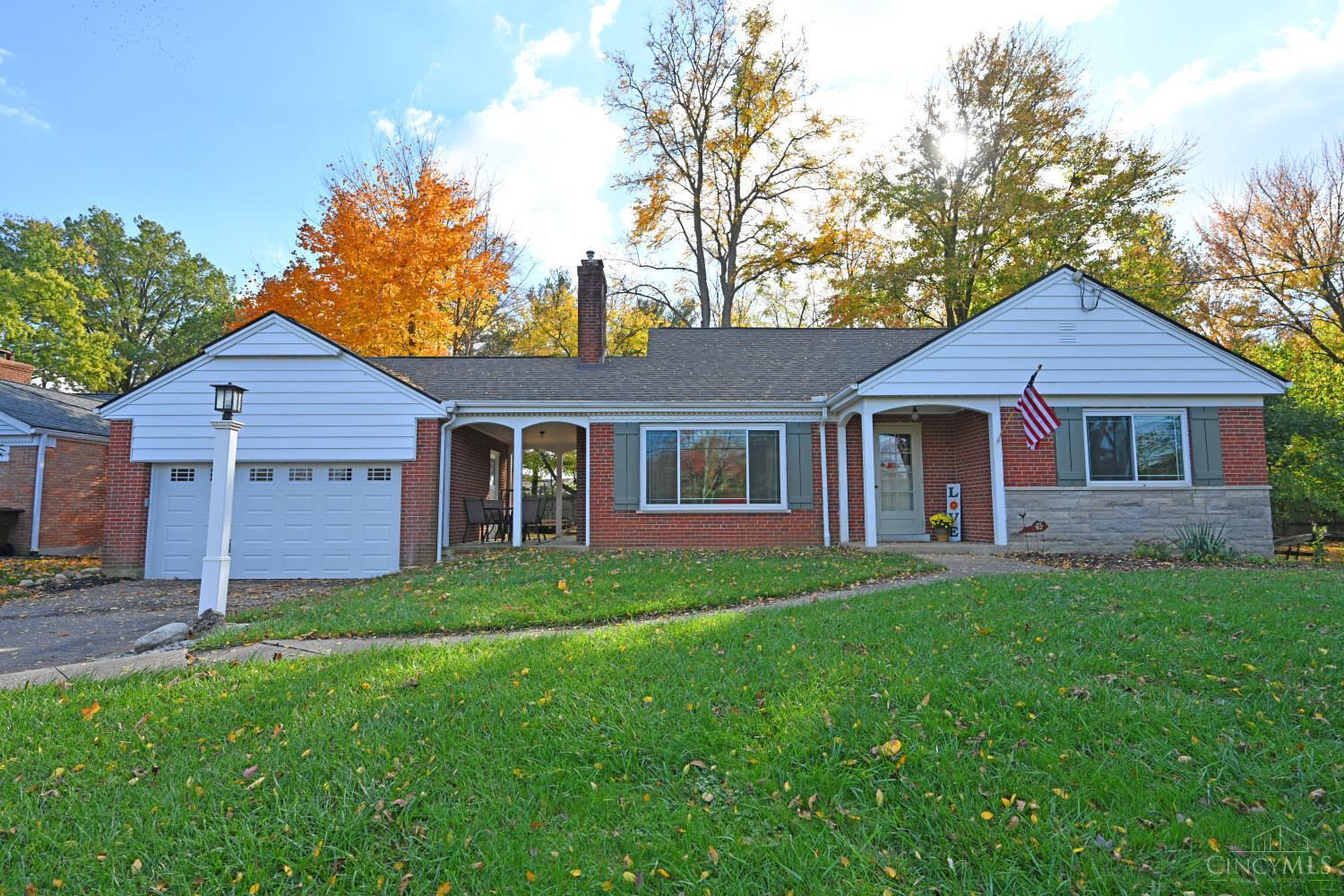 Photo of 5949 Kenridge DR, Blue Ash, OH 45242