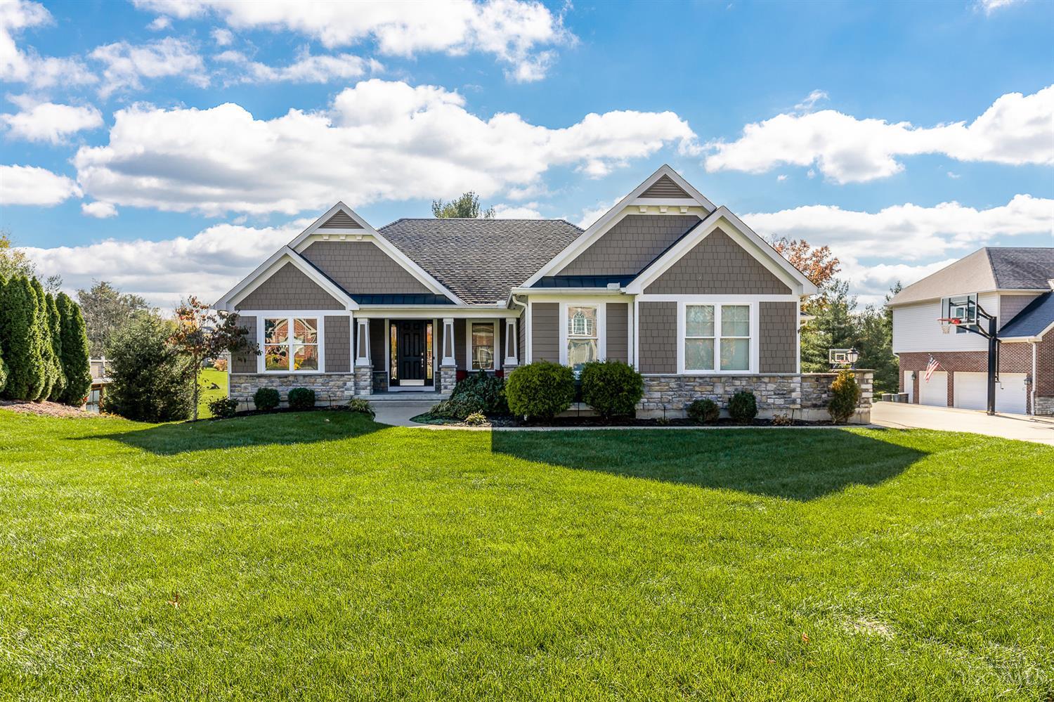 Photo of 7661 Piney Meadow LN, Cincinnati, OH 45244