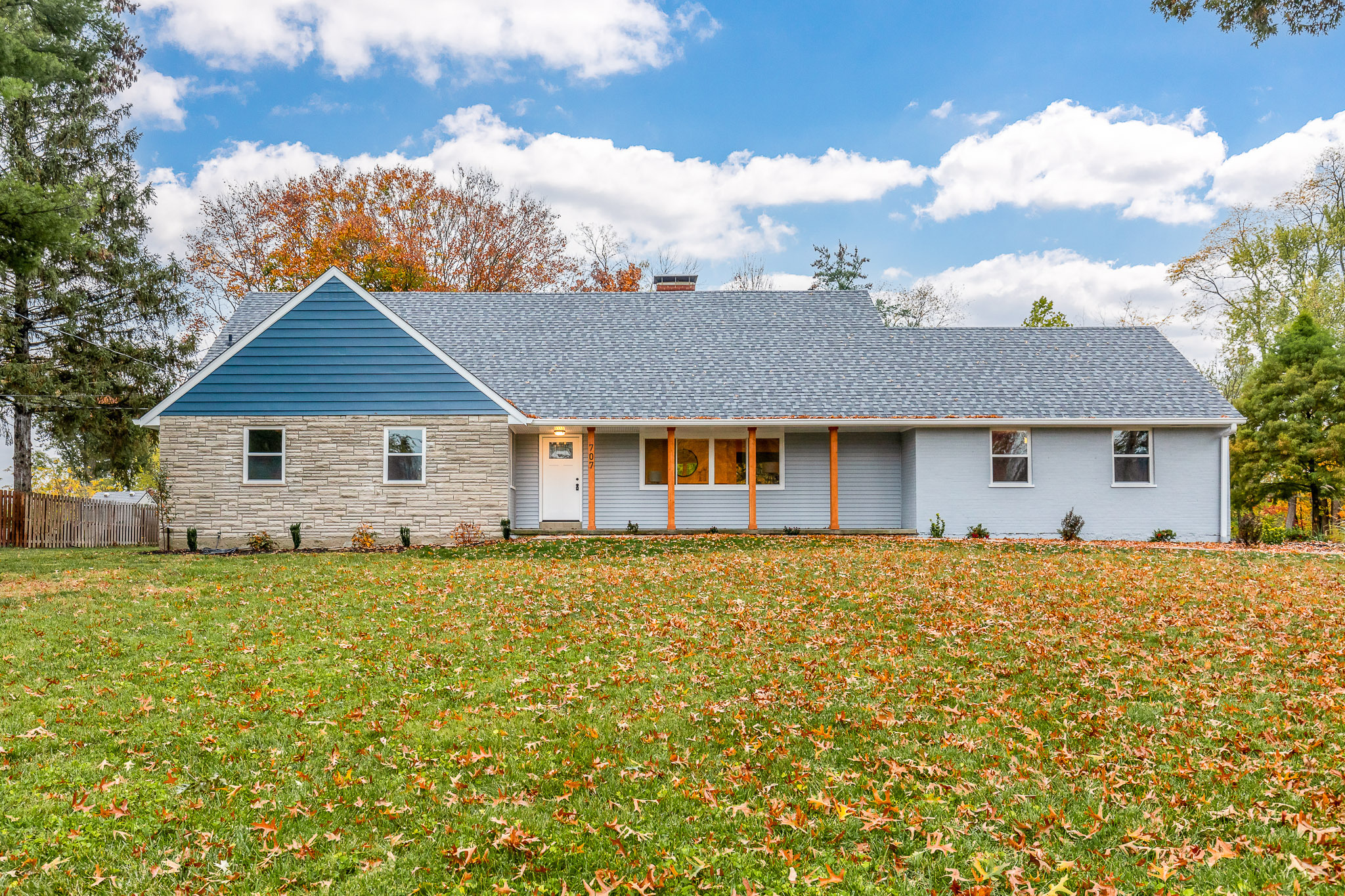 Photo of 707 Doepke LN, Cincinnati, OH 45231