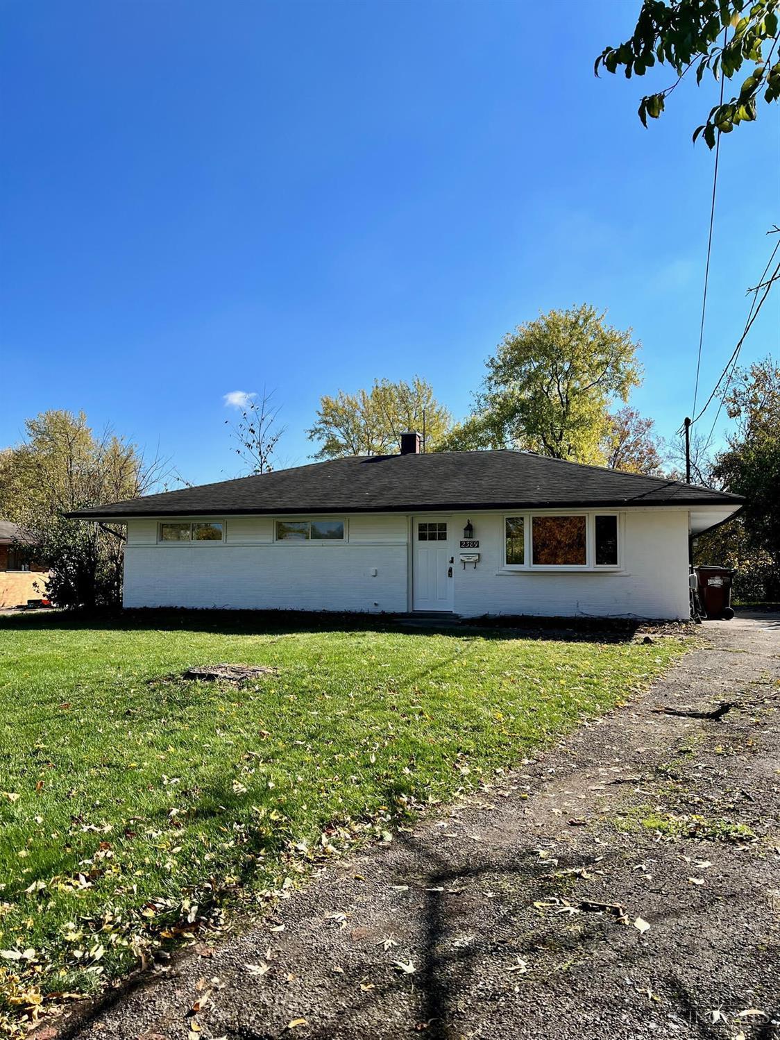 Photo of 2389 Aquarius DR, Cincinnati, OH 45231