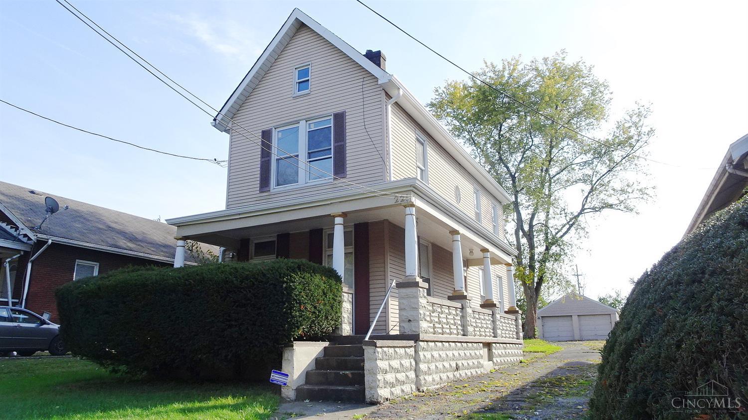 Photo of 221 W Seymour AVE, Cincinnati, OH 45216