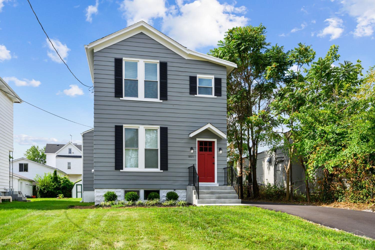 Photo of 1821 Mentor Ave, Norwood, OH 45212