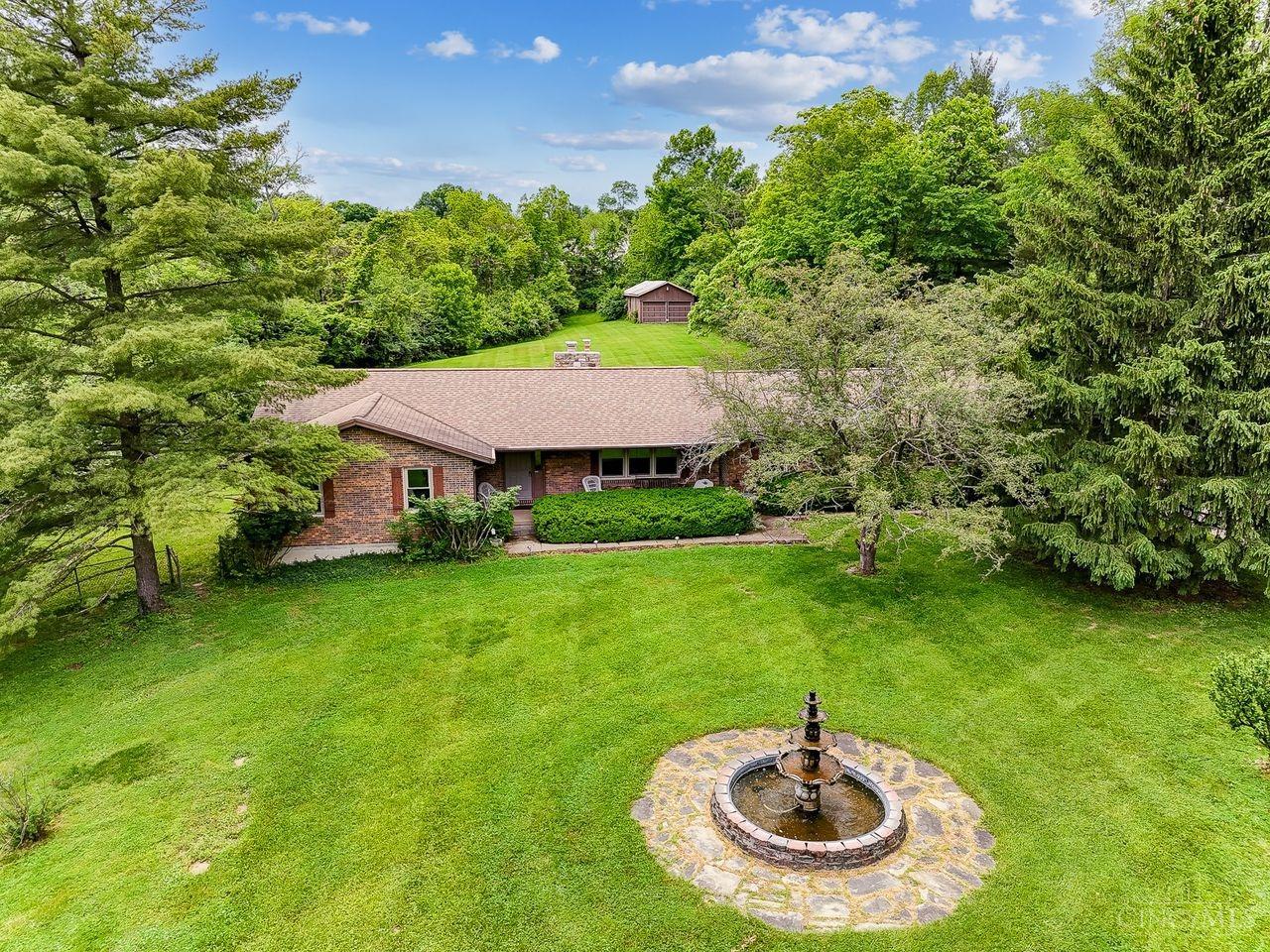 Photo of 12123 Rich Rd, Loveland, OH 45140