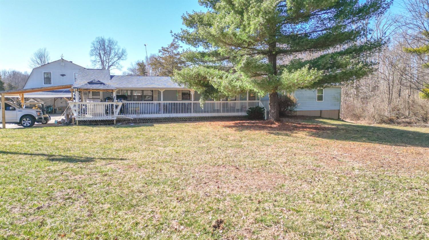 Photo of 3369 Weaver Rd, Jackson Twp, OH 45103
