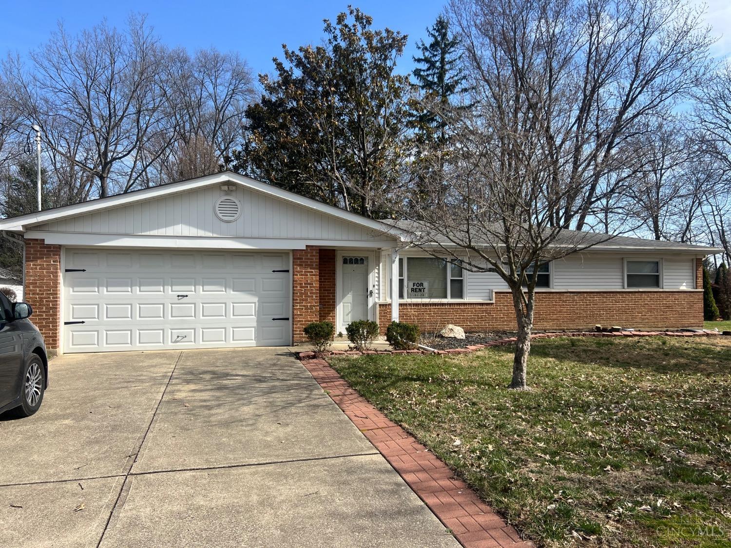 Photo of 483 Breezy Ln, Union Twp, OH 45244