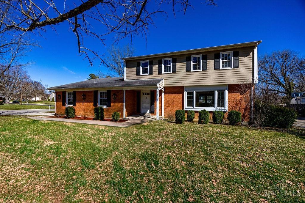 Photo of 3 Bull Run Dr, Oxford, OH 45056