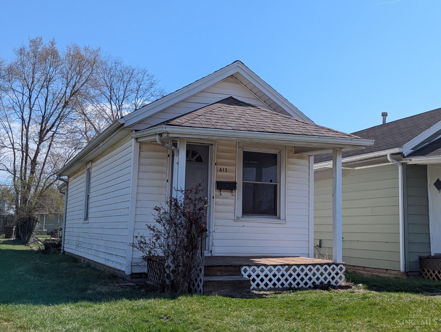 Photo of 613 Auburn St, Middletown, OH 45042