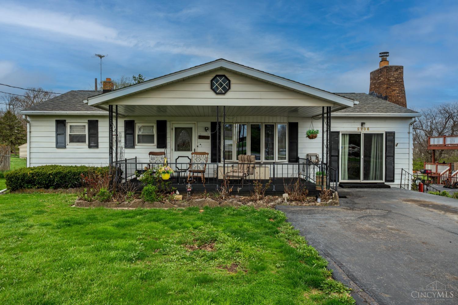 Photo of 2206 Cincinnati Dayton Rd, Middletown, OH 45044