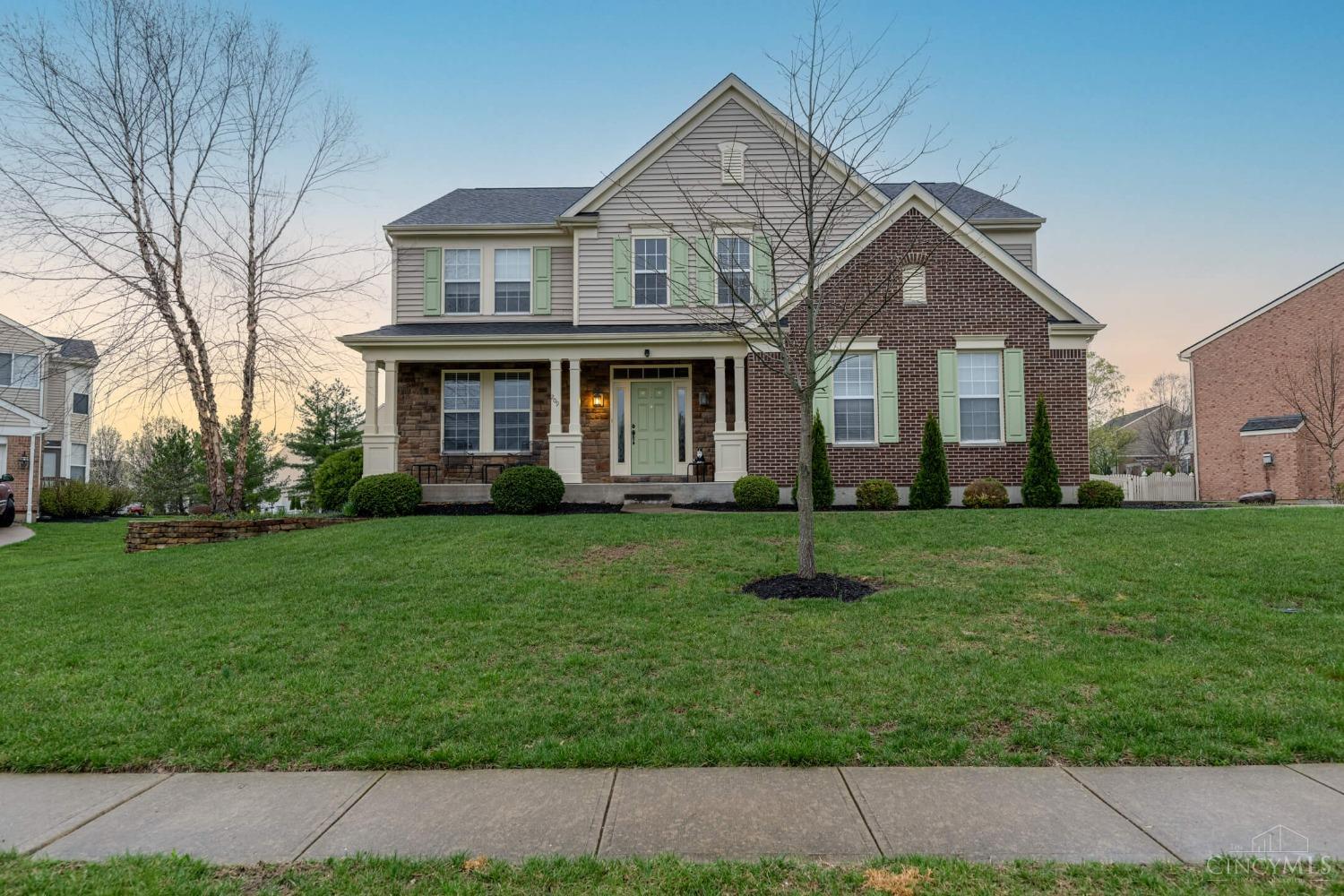 Photo of 209 Briargate Dr, Lebanon, OH 45036