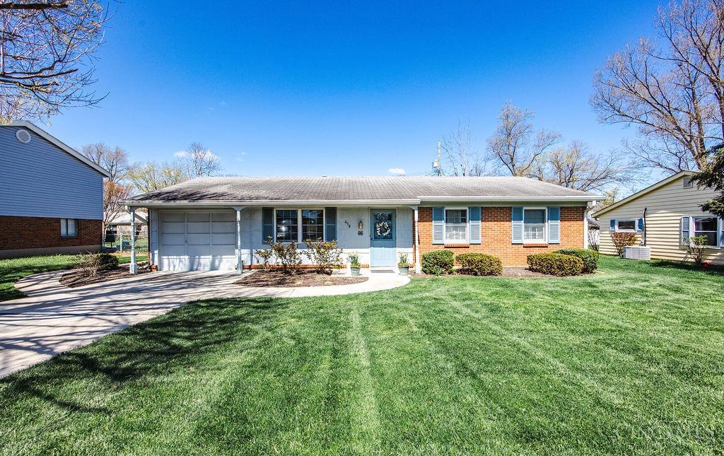 Photo of 418 W Chestnut St, Oxford, OH 45056