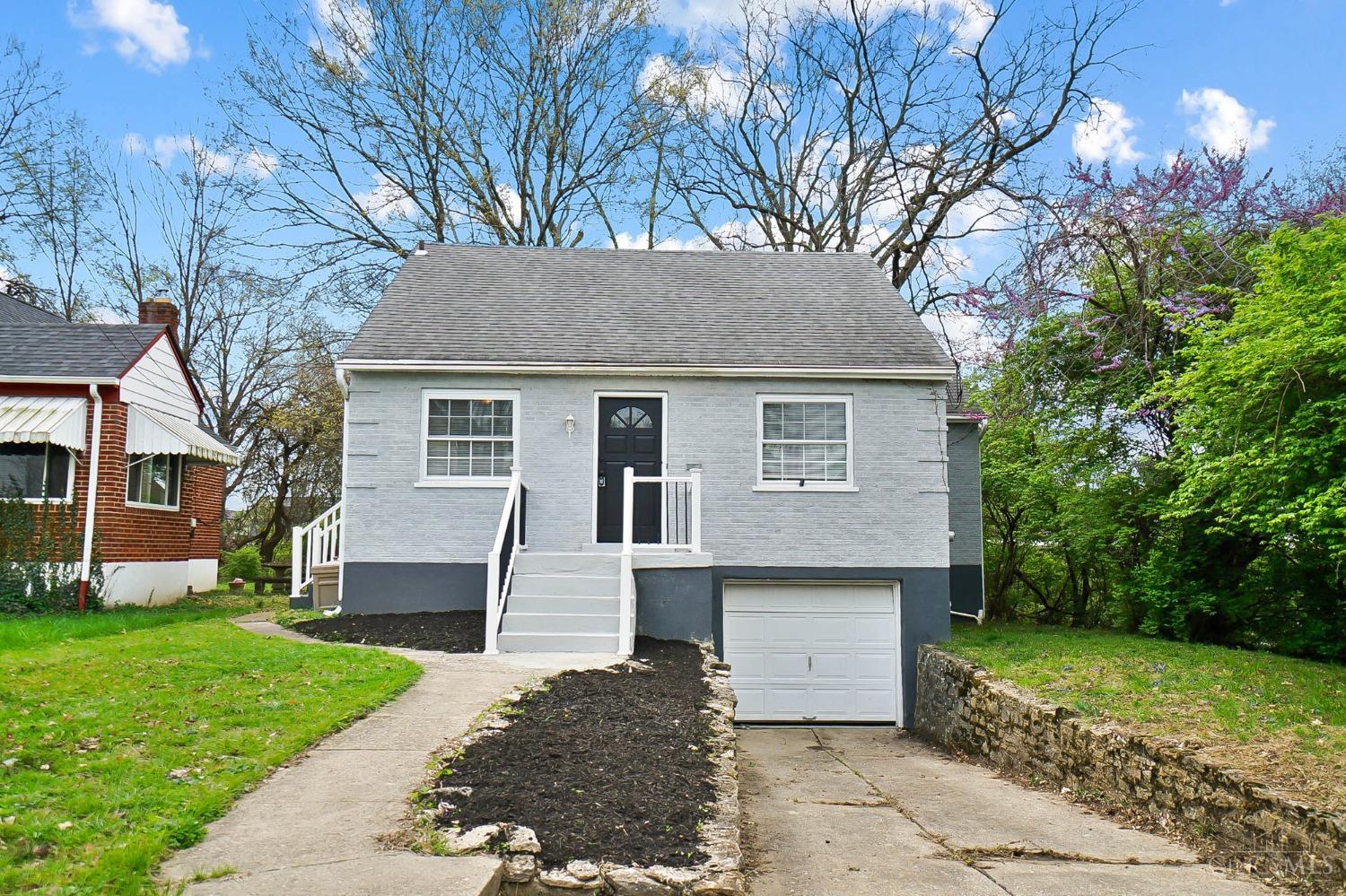 Photo of 5521 Chandler St, Cincinnati, OH 45227