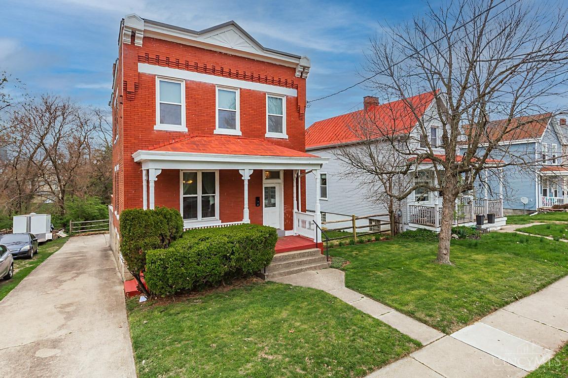 Photo of 3732 Applegate Ave, Cheviot, OH 45211