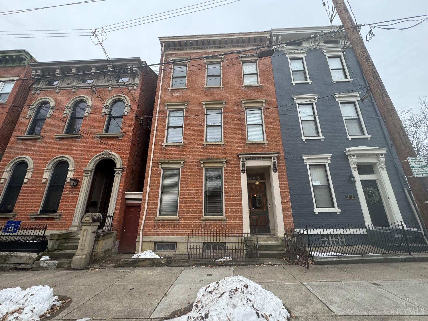 Photo of 1351 Broadway St, Cincinnati, OH 45202