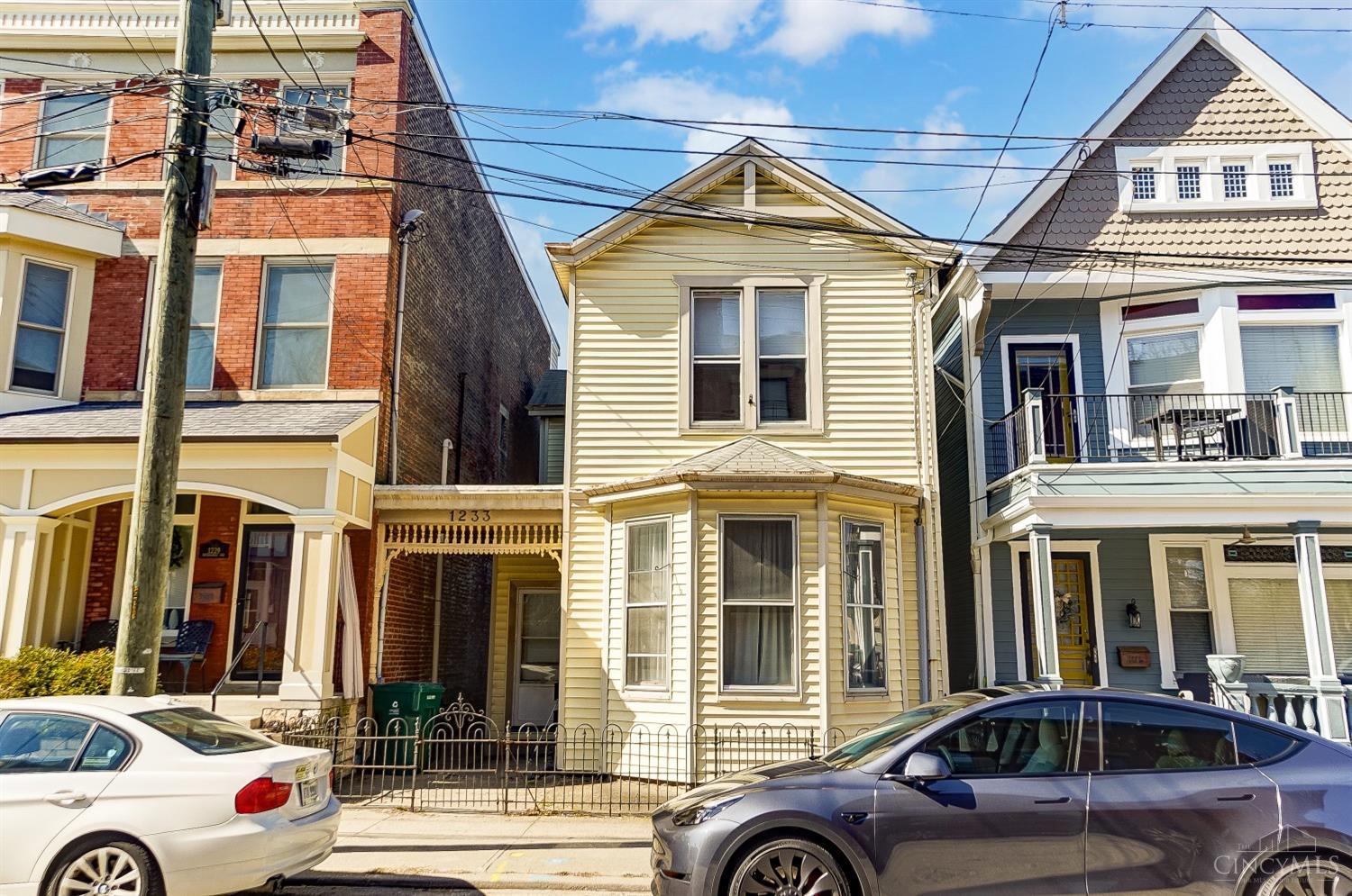Photo of 1233 Ida St, Cincinnati, OH 45202
