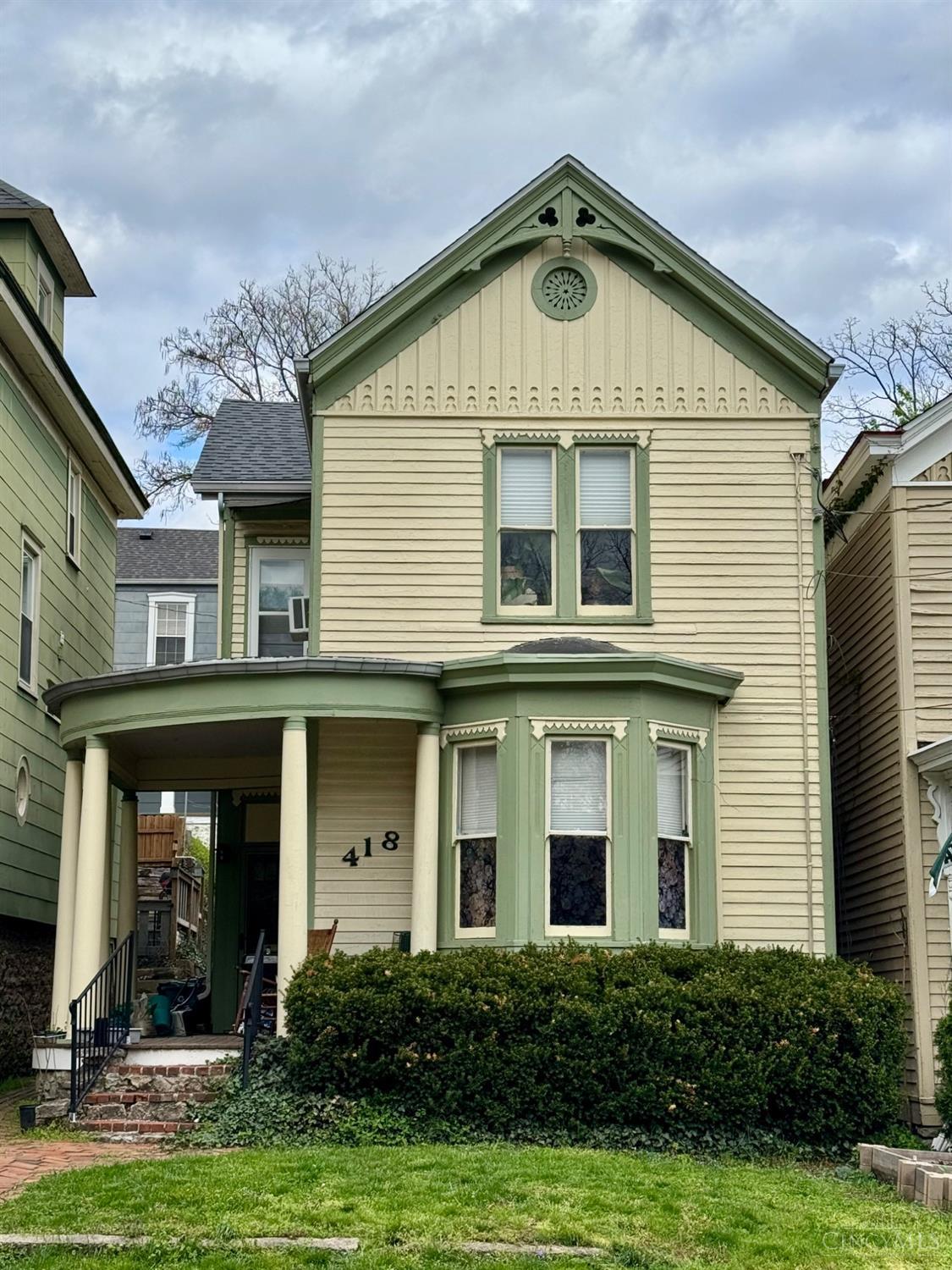 Photo of 418 Hoge St, Cincinnati, OH 45226