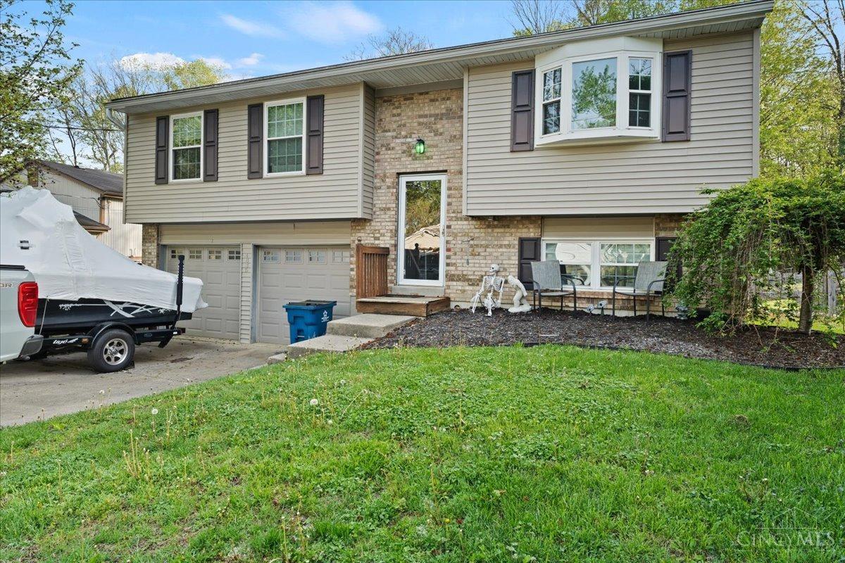 Photo of 4835 Stoneybrook Rd, Union Twp, OH 45244