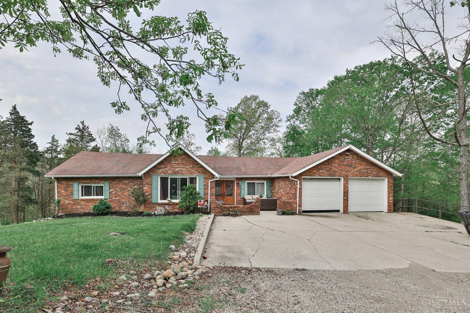 Photo of 2578 Jenny Lynn Dr, Lawrenceburg, IN 47025