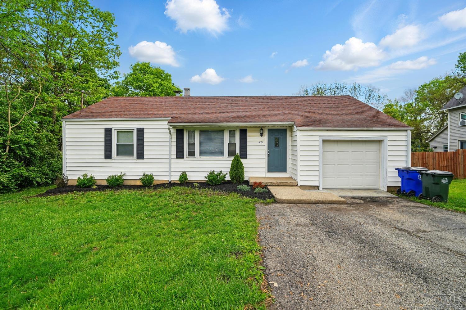 Photo of 1281 Millville Ave, Hamilton, OH 45013