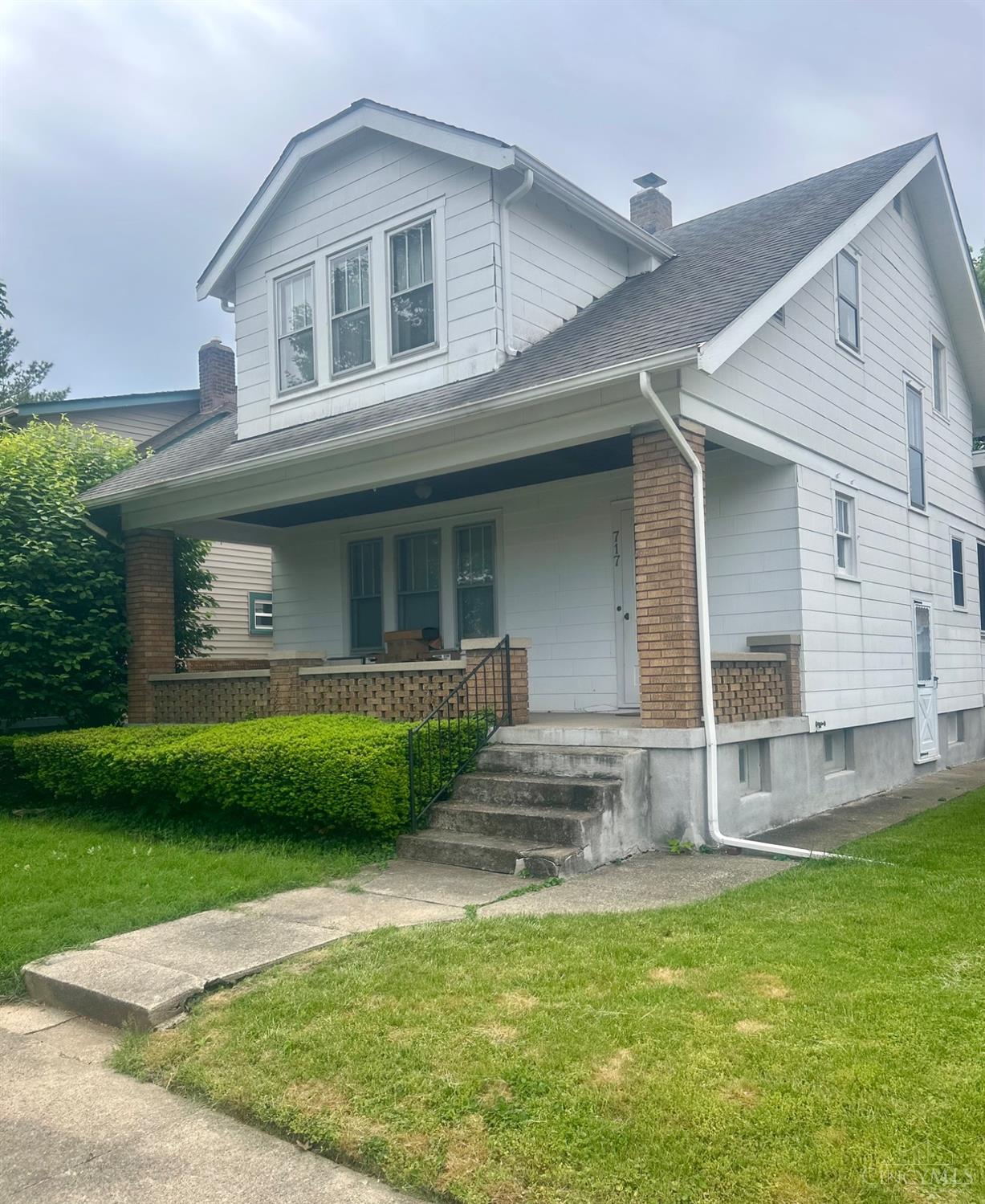 Photo of 717 Hooven Ave, Hamilton, OH 45015