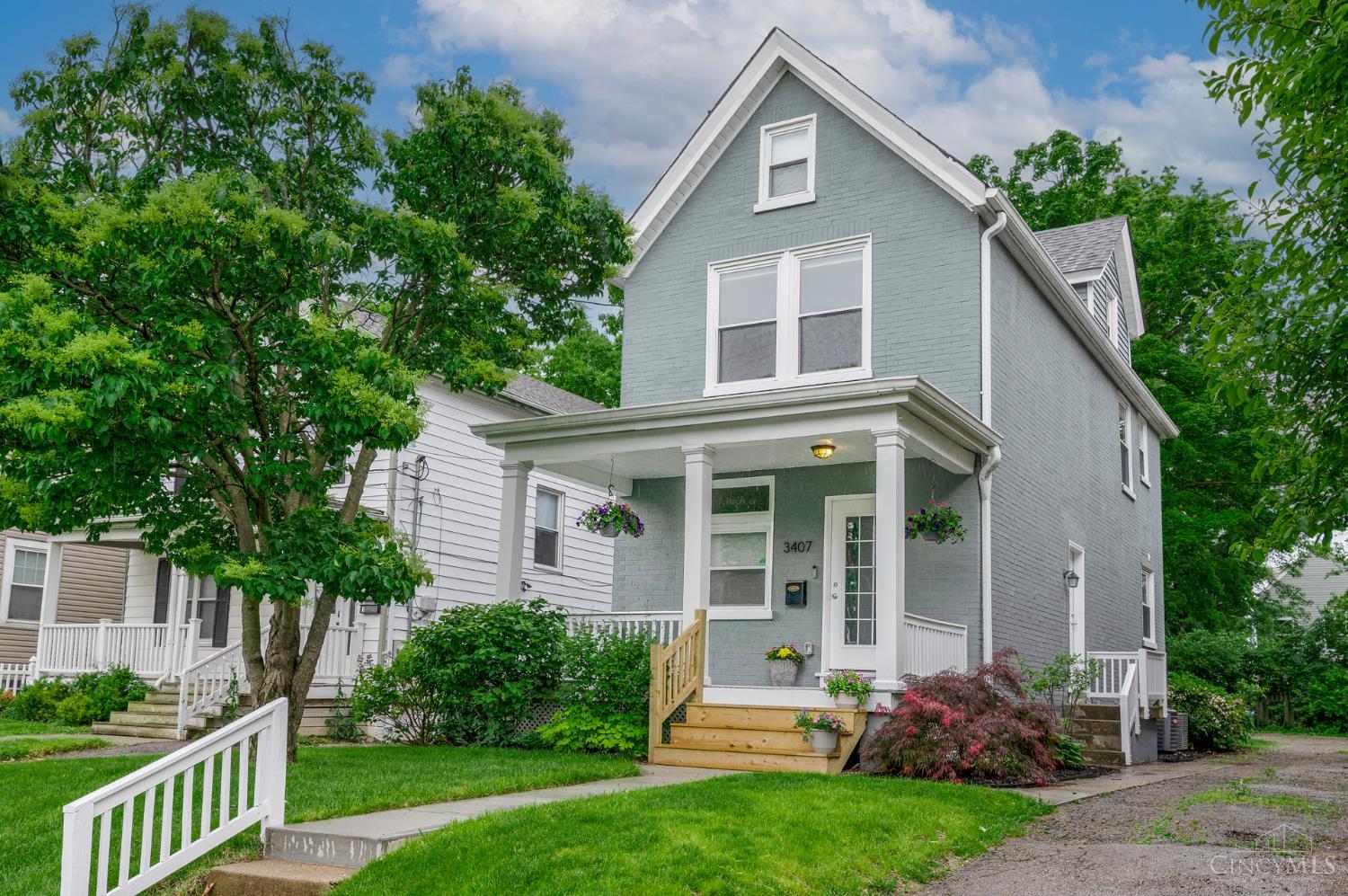 Photo of 3407 Cardiff Ave, Cincinnati, OH 45209