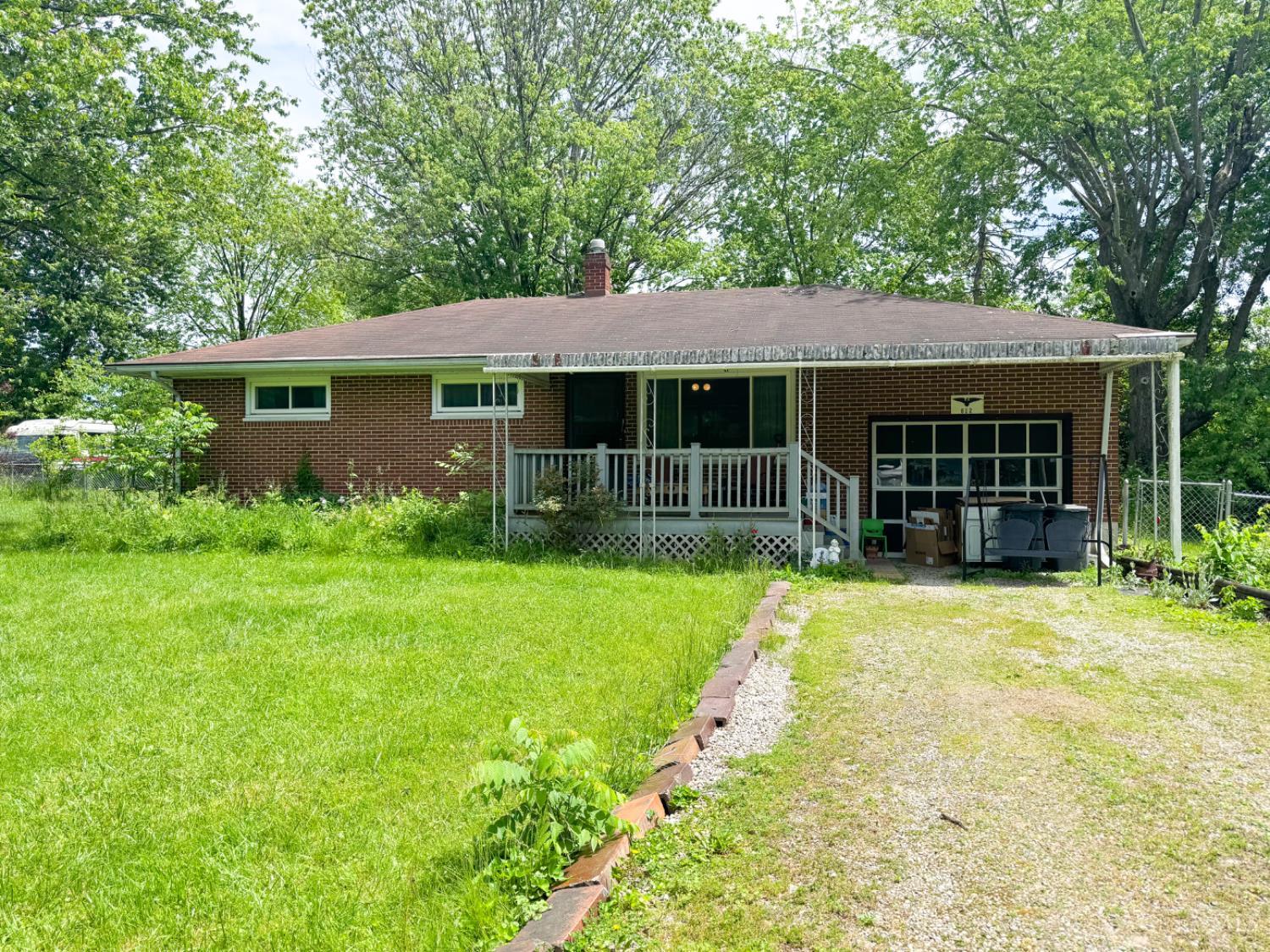 Photo of 812 E Center Street, Blanchester, OH 45107