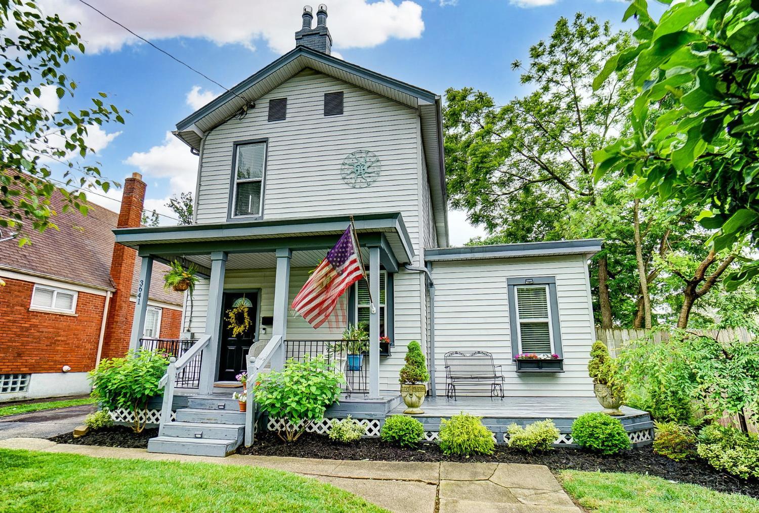 Photo of 3641 Darwin Ave, Cheviot, OH 45211