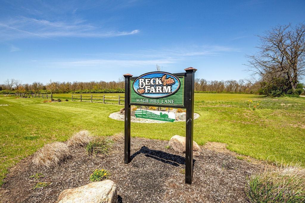 Photo of 5090 Magie Hill Ln, Oxford Twp, OH 45056