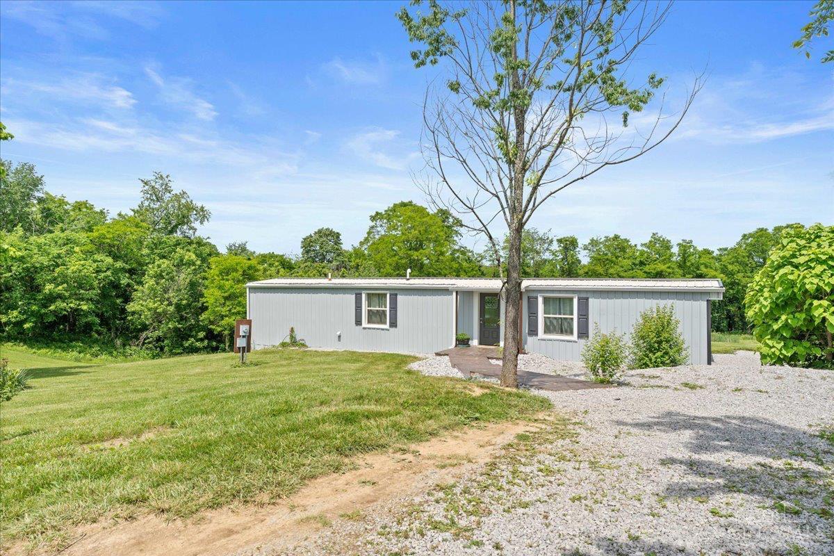 Photo of 565 Wagner Rd, Franklin Twp, OH 45120