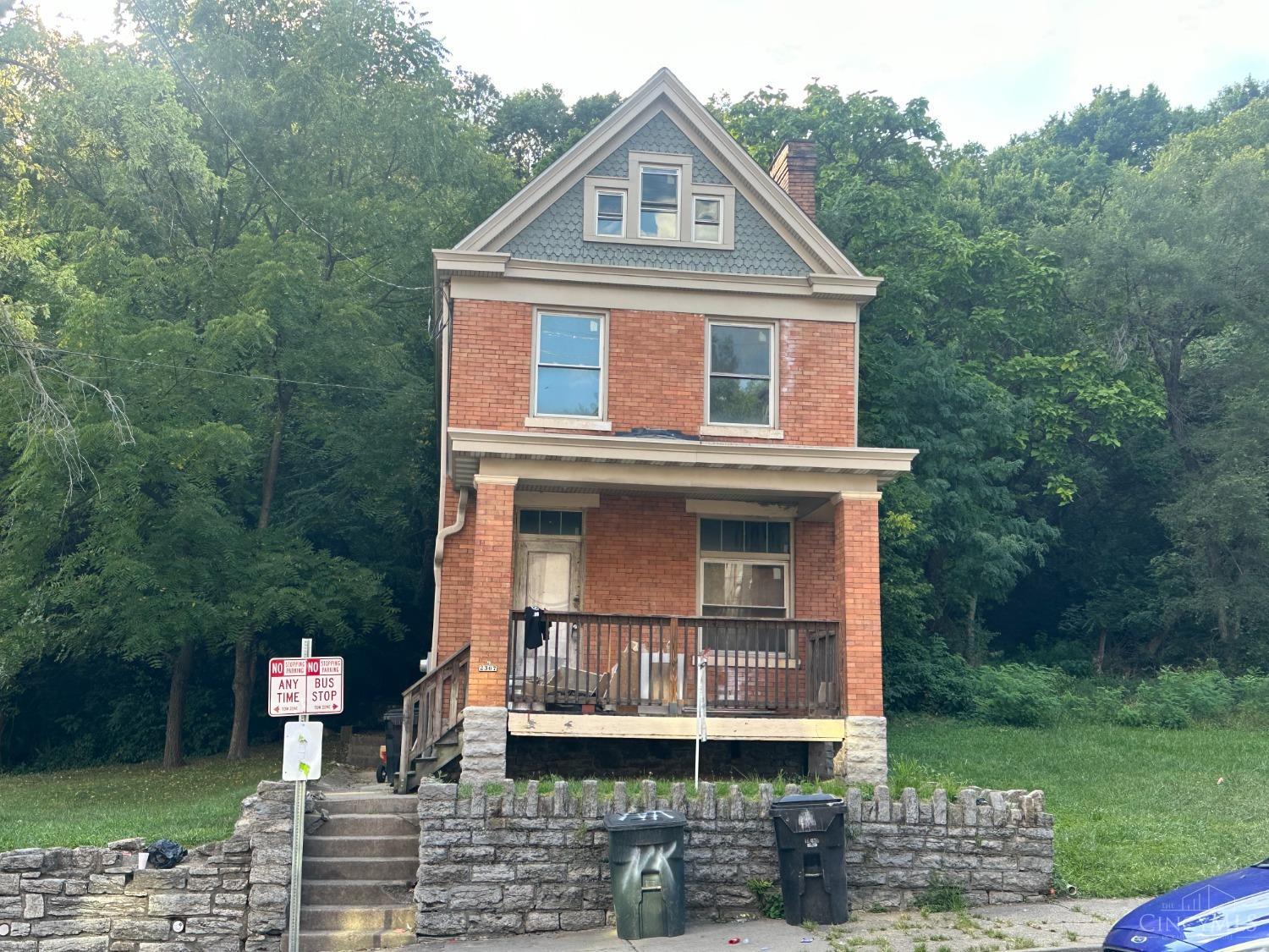 Photo of 2307 Vine St, Cincinnati, OH 45219