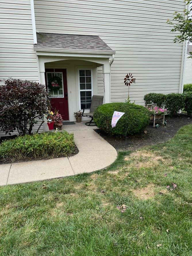 Photo of 2128 Commons Circle Dr, Batavia Twp, OH 45103