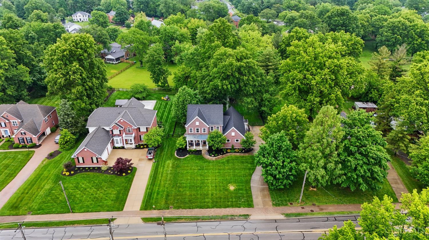 Photo of 6690 Cooper Rd, Montgomery, OH 45242