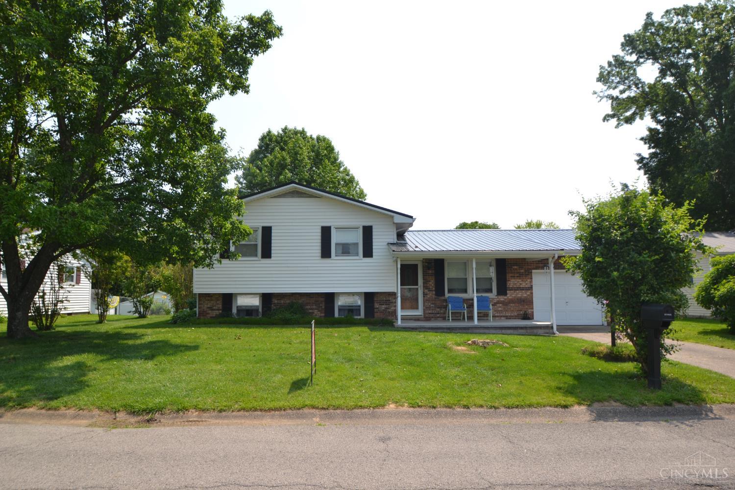 Photo of 1888 Stivers Rd, Aberdeen, OH 45101