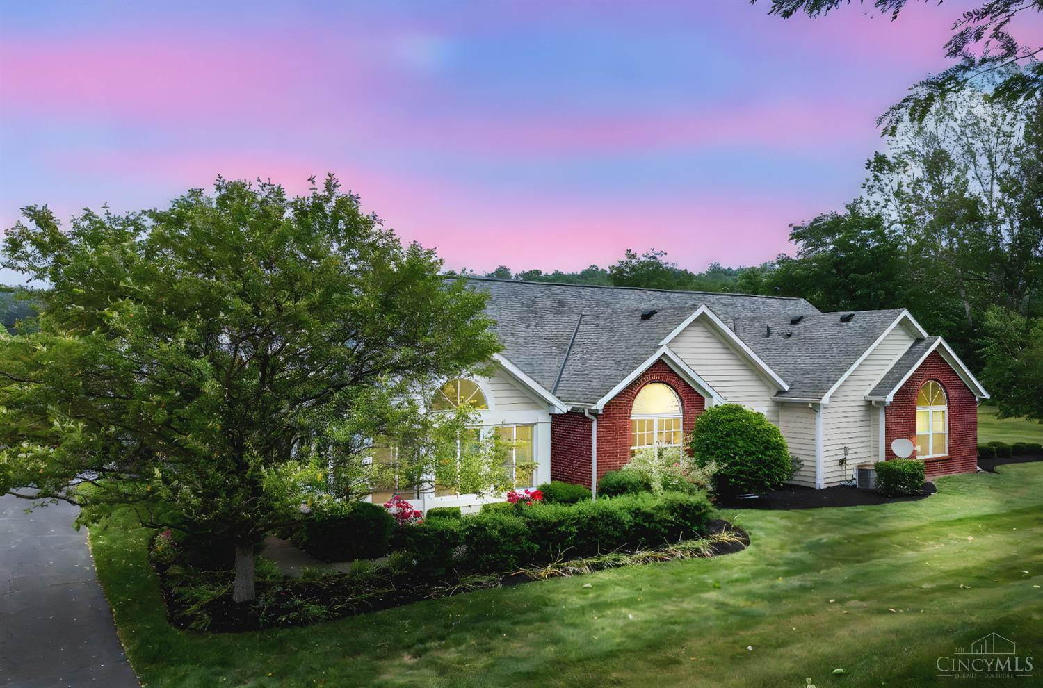 Photo of 4543 Spikerush Ln, West Chester, OH 45069