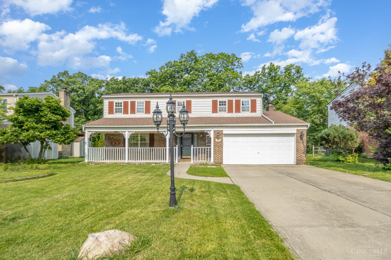 9525 Linfield Drive Blue Ash OH 45242 - MLS# 1843500
