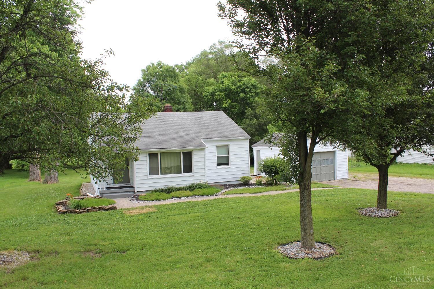 Photo of 6926 Liberty Fairfield Rd, Liberty Twp, OH 45011