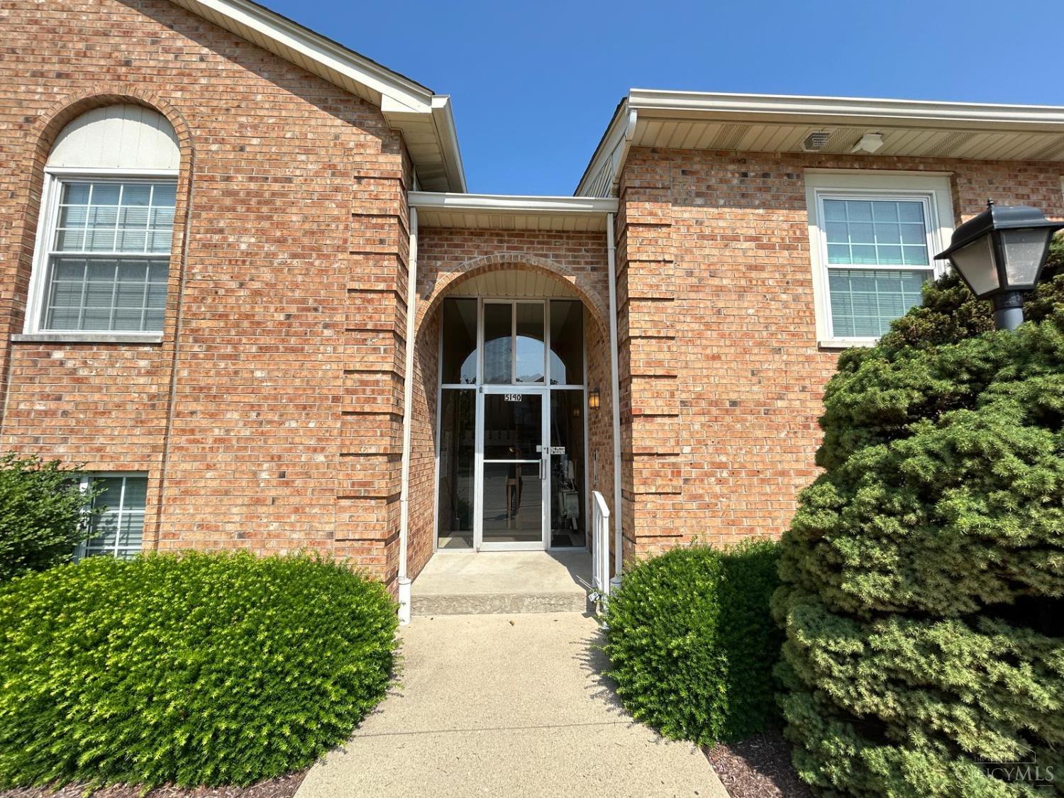 Photo of 5140 Old Oak Trl 34, Delhi Twp, OH 45238