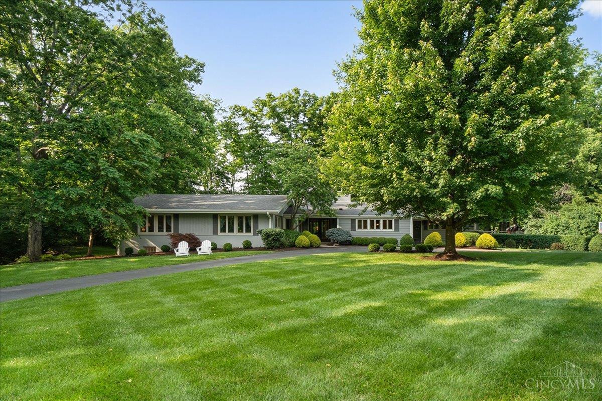 Photo of 8000 N Clippinger Dr, Indian Hill, OH 45243