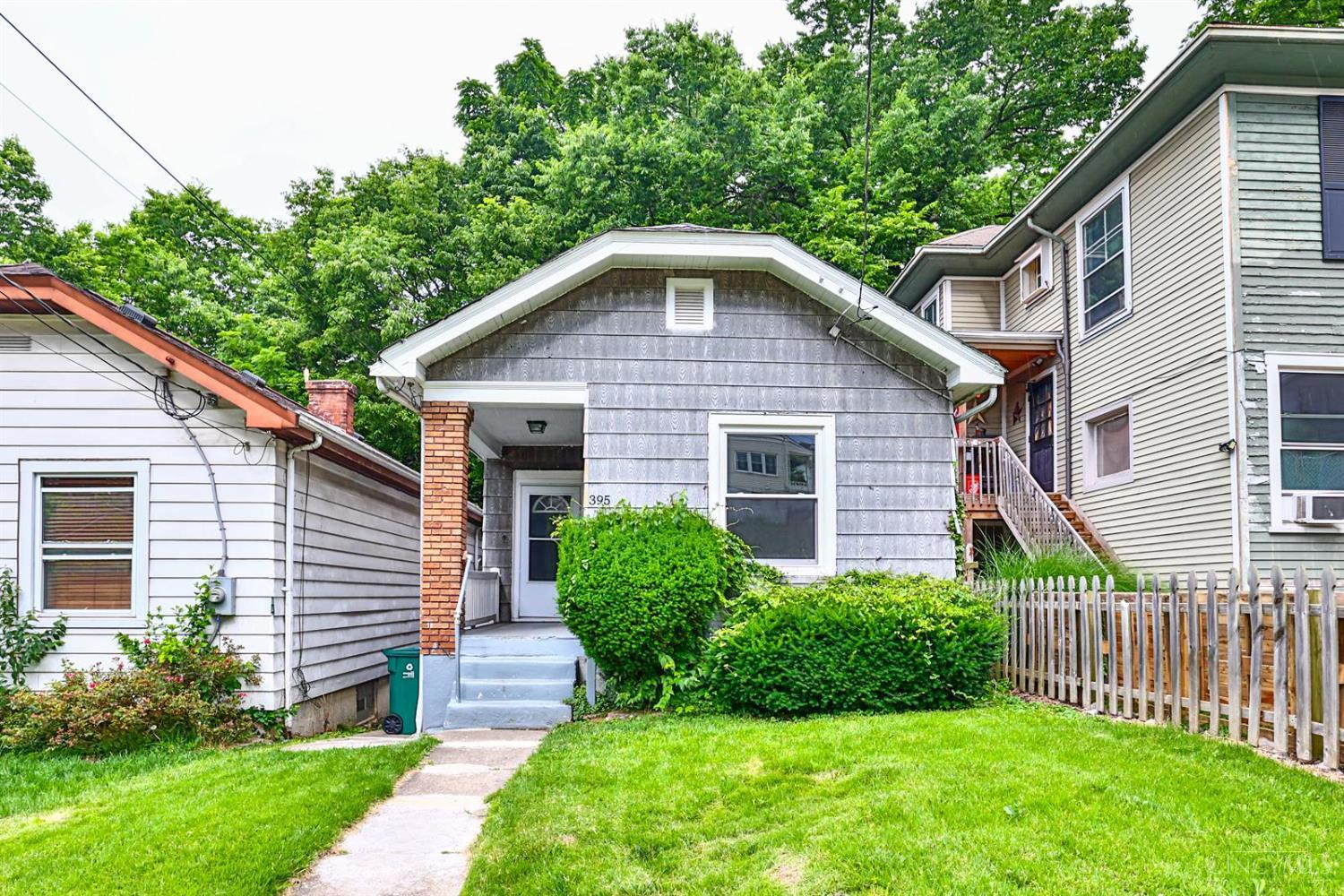 Photo of 395 Purcell Ave, Cincinnati, OH 45205