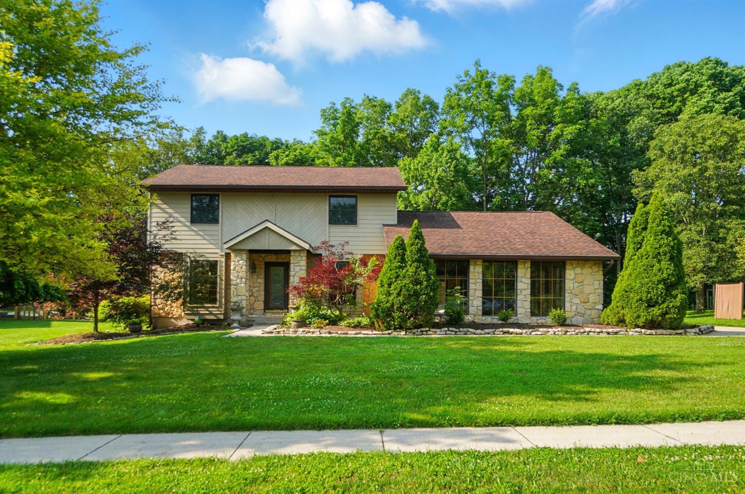 Photo of 947 Broadview Dr, Fairfield, OH 45014